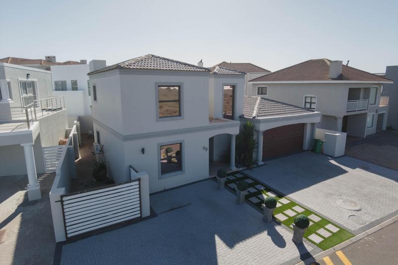 4 Bedroom Property for Sale in Calypso Beach Western Cape